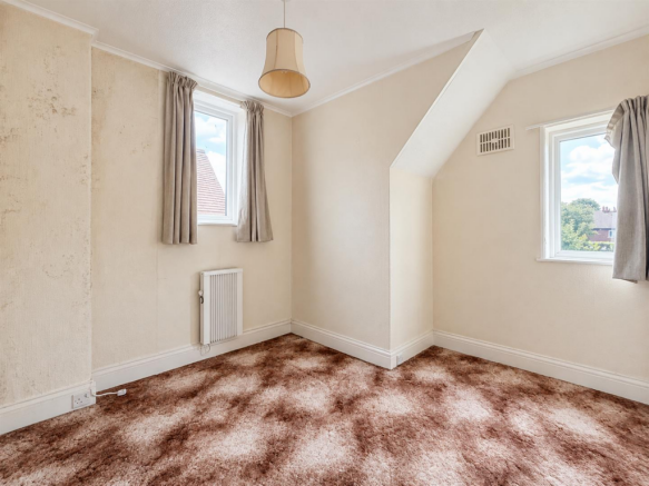 3 bed Detached for sale Image 9