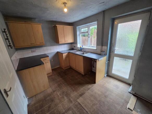 17 New Meeting Street, Oldbury, West Midlands, B69 4DG - View 5