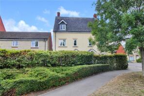 114, Deneb Drive, Oakhurst, Swindon SN25 2LG