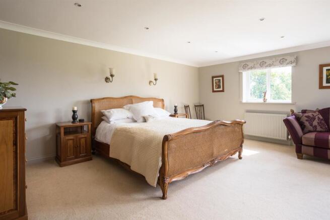 Principal bedroom suite