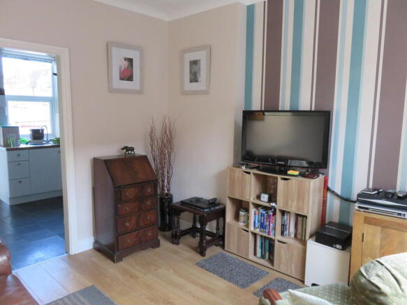 Photo 8