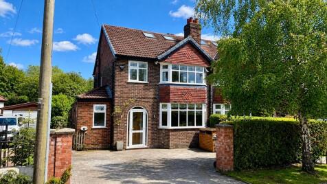 Claremont Avenue, West Timperley, WA14