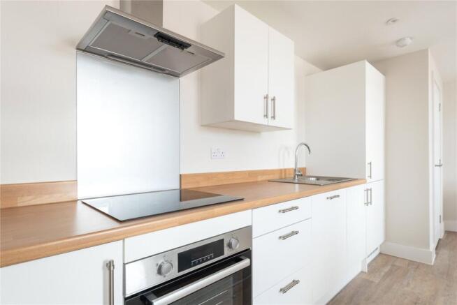 1 bed Apartment to rent Image 4