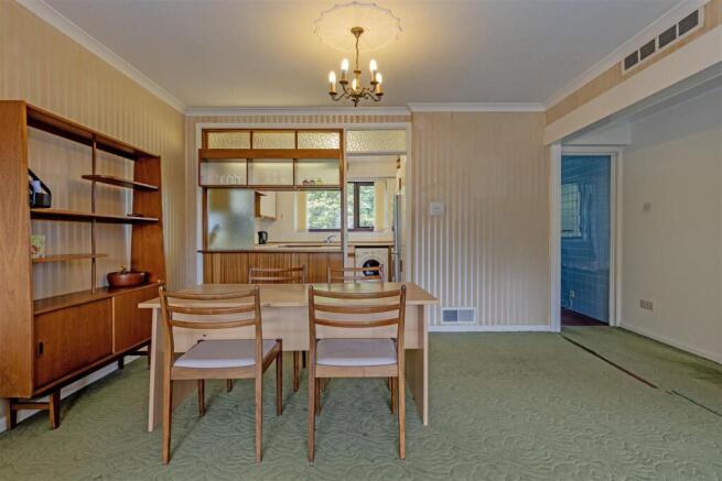 2 bed Apartment for sale Image 10