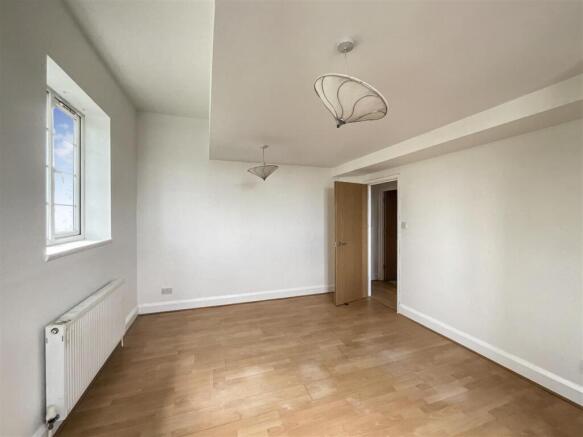 Lounge/Kitchen