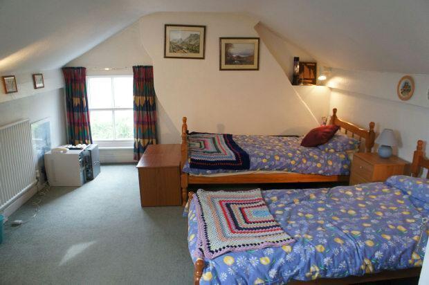 BEDROOM 5 SIDE