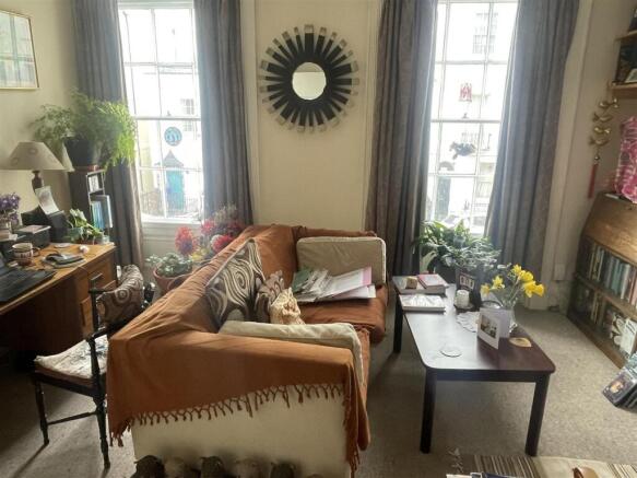 First floor flat Living Room.JPG