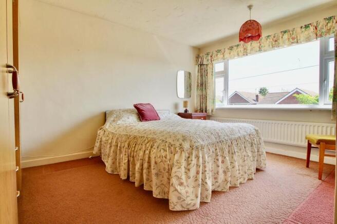 Bedroom 1 (Double)