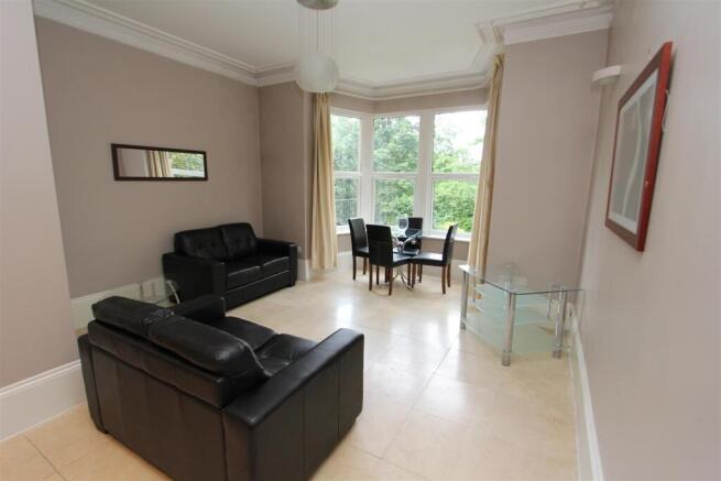 LivingRoom1.JPG