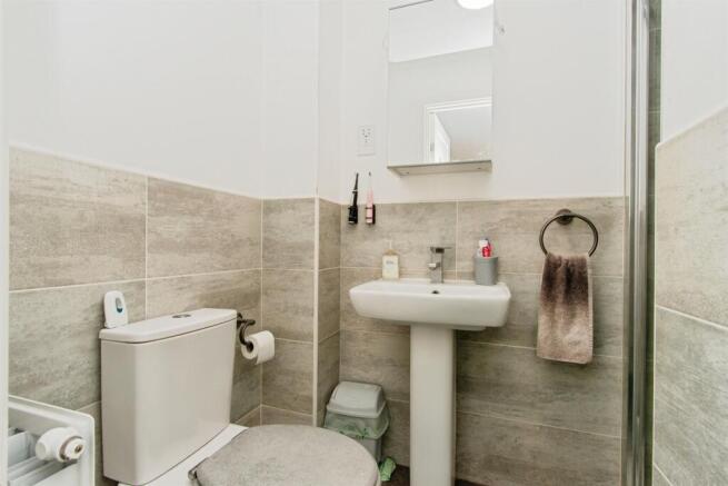 3 bed Semi-Detached for sale Image 10