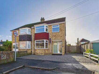 Queens Close, Cottingham, East Riding of Yorkshire, HU16 4ER