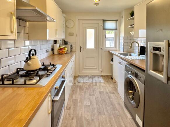 Keir Hardie Court, Beith kitchen