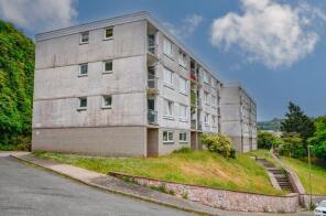 Flat 9, Windmill Court, Windmill Hill, Brixham TQ5 9HG