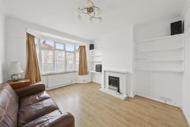 Living Room.jpg