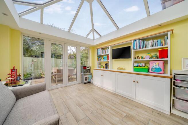 conservatory 2.jpg