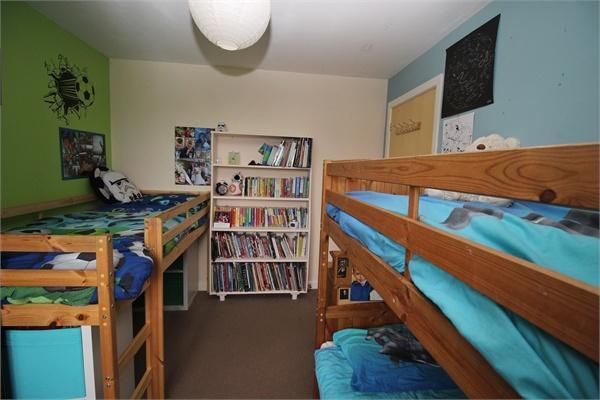 Bedroom 2 (b)