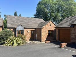 44a, High Street, Hardingstone, Northampton NN4 6DA