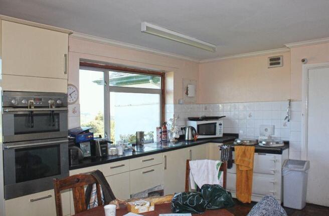 Kitchen 2