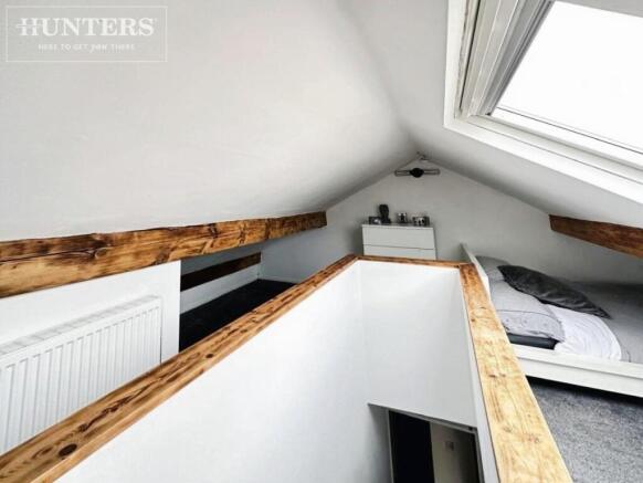 2 bed Terraced to rent Image 10