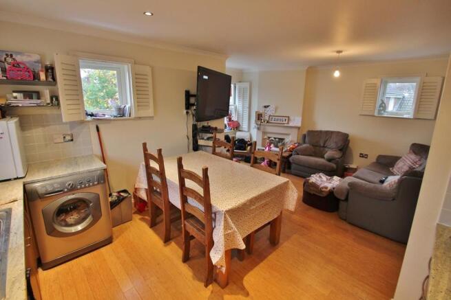 Kitchen Sitting Room.JPG