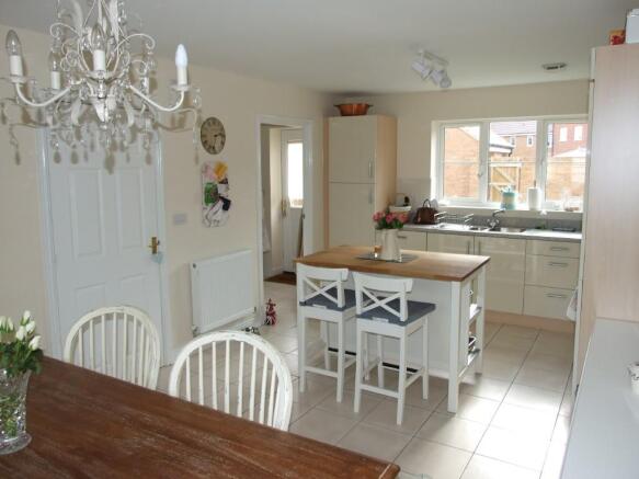 Kitchen/Dining Room