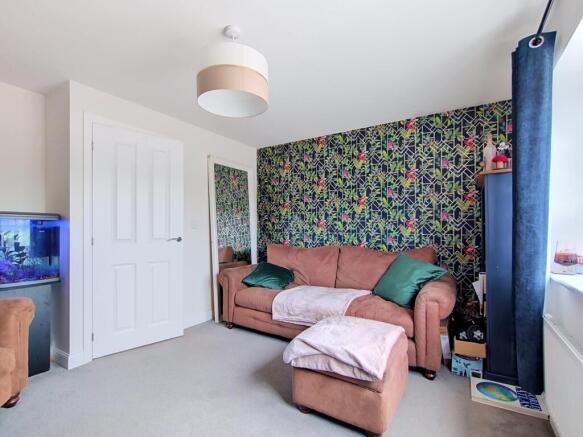 4 bed Town House for sale Image 10