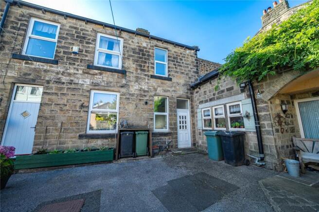3 bed Terraced for sale Image 7