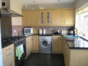 Fitted Kitchen