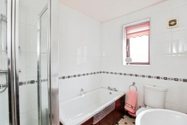 2 bed Semi-Detached Bungalow for sale Image 10