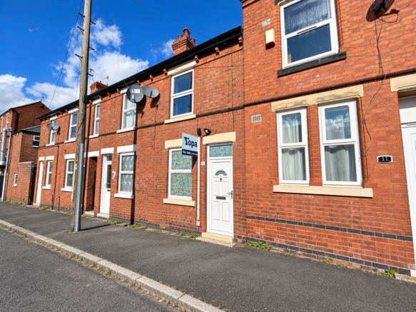 2-bed terraced on Fretwell Street, Nottingham, NG7, £140,000