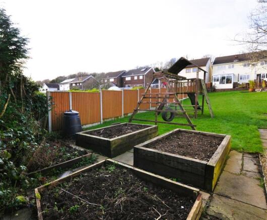 Veggie planters.JPG