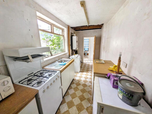 3 bed Terraced for sale Image 5