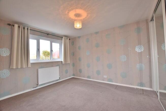 2 bed Detached Bungalow to rent Image 7