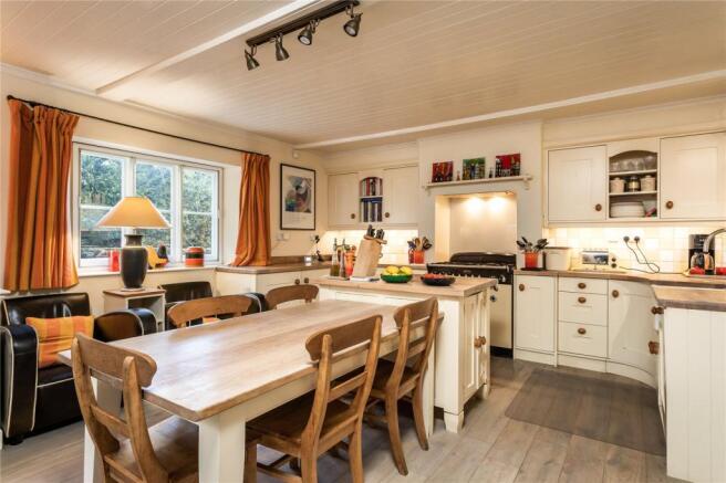 Kitchen/Breakfast