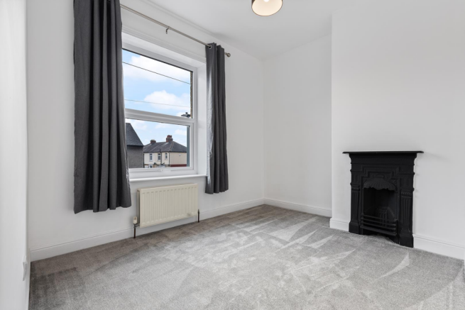 2 bed Terraced for sale Image 9