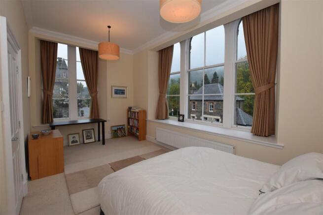 Master bedroom 2 .JP