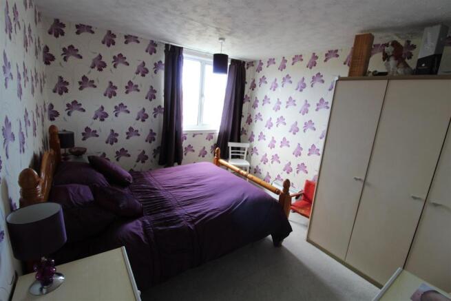 Bed 2.JPG