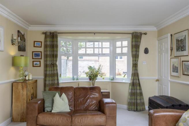 Whiteoak Avenue, Easingwold photo 4