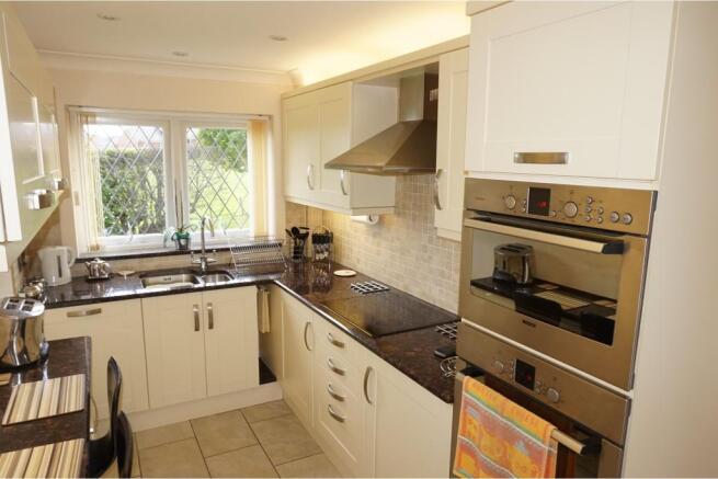 Kitchen / Breakfast