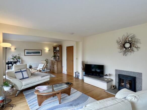 13 Woodlands Avenue, Kirkcudbright photo 4