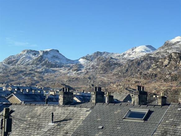 Cromwell Street, Blaenau Ffestiniog photo 4