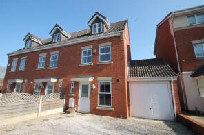 14, Dorothy Adams Close, Cradley Heath B64 6EF