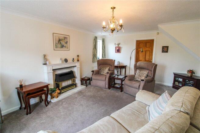 4 bed Detached for sale Image 7