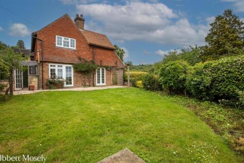 Mapleton Road, Chartwell, Westerham