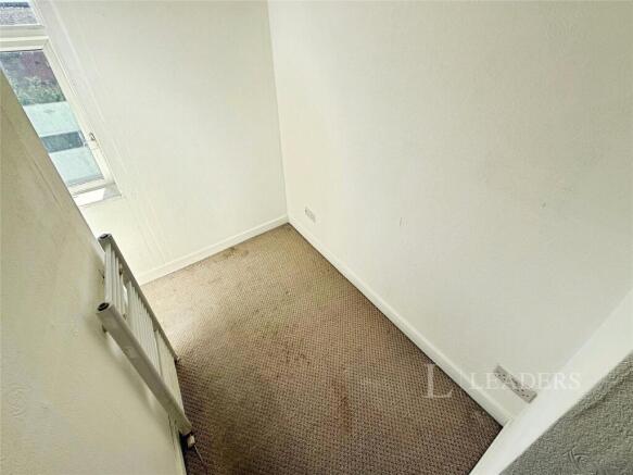 3 bed House to rent Image 8