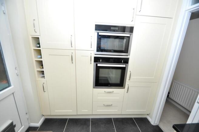 Re-fit Kitchen