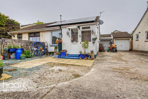 Canterbury Close, Weston-Super-Mare