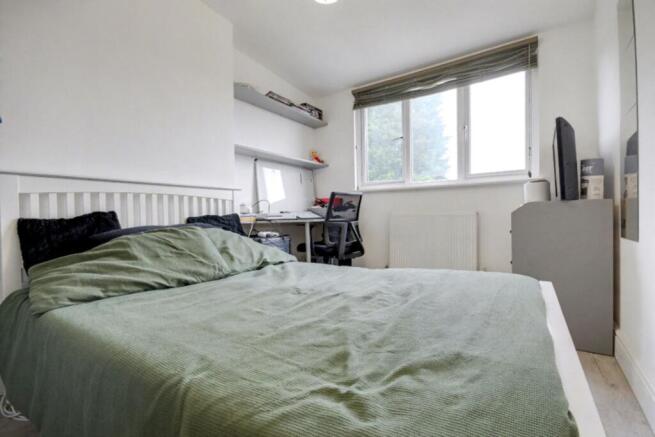 Bedroom 5 (double ensuite)