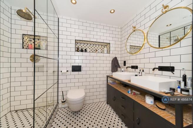 Photo En Suite