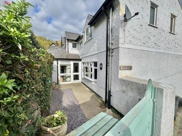 PHOTO-2025-10-19-15-12-48 (2).jpg